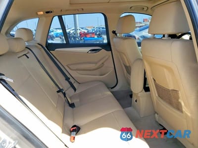 Zdjęcie 10 z 12 samochodu: 2015 BMW X1 SDRIVE28I VIN:WBAVM1C51FV314918 - miniatura