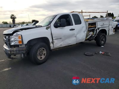 2008 CHEVROLET SILVERADO K2500 HEAVY DUTY 1GBHK29K08E199891 - główne zdjęcie licytacji z USA - miniatura