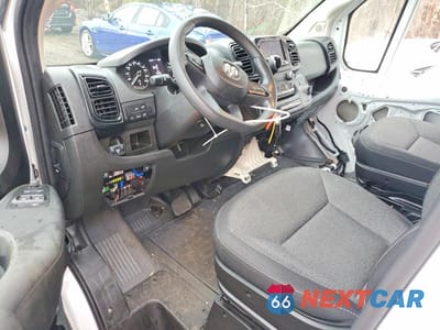 Zdjęcie 8 z 13 samochodu: 2023 RAM PROMASTER 2500 2500 HIGH VIN:3C6LRVDG6PE588499 - miniatura
