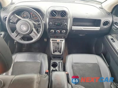 Zdjęcie 8 z 12 samochodu: 2014 JEEP COMPASS LATITUDE VIN:1C4NJDEB7ED886595 - miniatura