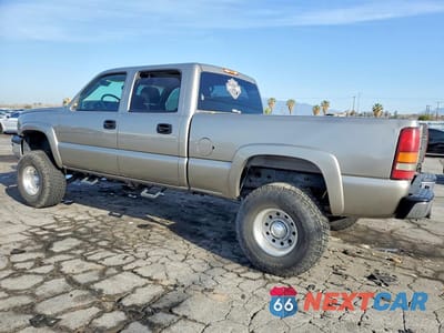 Drugie zdjęcie samochodu z przodu: 2003 CHEVROLET SILVERADO K1500 HEAVY DUTY VIN:1GCGK13U43F117238 - miniatura