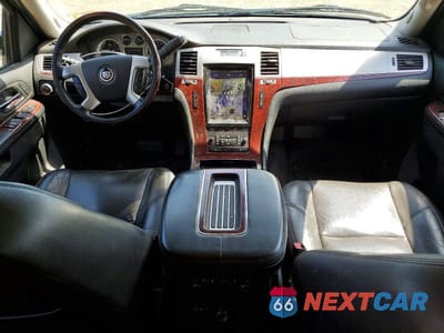Zdjęcie 8 z 13 samochodu: 2013 CADILLAC ESCALADE PREMIUM VIN:1GYS4CEF3DR370334 - miniatura