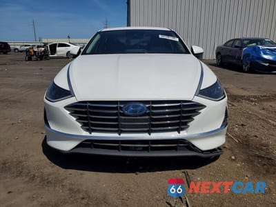 Piąte zdjęcie samochodu w środku: 2020 HYUNDAI SONATA SE VIN:5NPEG4JA0LH061579 - miniatura