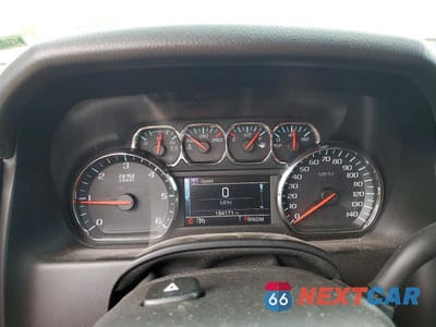Zdjęcie 9 z 12 samochodu: 2015 CHEVROLET SUBURBAN K1500 LT VIN:1GNSKJKC7FR141708 - miniatura