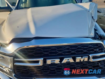 Zdjęcie 11 z 12 samochodu: 2020 RAM 2500 TRADESMAN VIN:3C6UR5CJ5LG285519 - miniatura