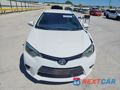 Piąte zdjęcie samochodu w środku: 2015 TOYOTA COROLLA LE VIN:5YFBURHE8FP225699 - miniatura