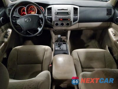 Zdjęcie 8 z 12 samochodu: 2006 TOYOTA TACOMA DOUBLE CAB LONG BED VIN:5TEMU52N56Z277635 - miniatura