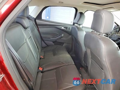 Zdjęcie 10 z 12 samochodu: 2015 FORD FOCUS TITANIUM VIN:1FADP3N22FL294412 - miniatura