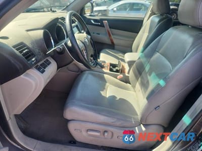 Zdjęcie 7 z 12 samochodu: 2010 TOYOTA HIGHLANDER LIMITED VIN:5TDDK3EH3AS037313 - miniatura