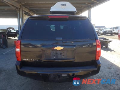 Zdjęcie 6 z 14 samochodu: 2014 CHEVROLET SUBURBAN K1500 LT VIN:1GNSKJE75ER201059 - miniatura