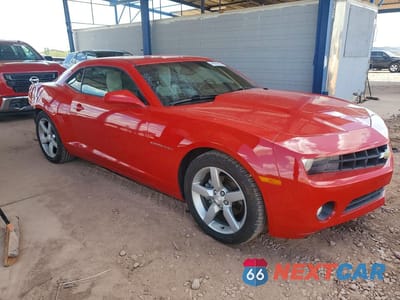 Czwarte zdjęcie samochodu z boku: 2011 CHEVROLET CAMARO LT VIN:2G1FC1ED5B9164803 - miniatura