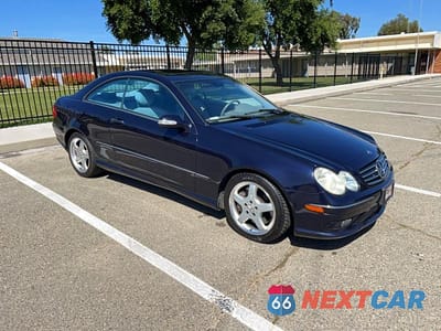 2003 MERCEDES-BENZ CLK 500 WDBTJ75J93F056586 - główne zdjęcie licytacji z USA - miniatura
