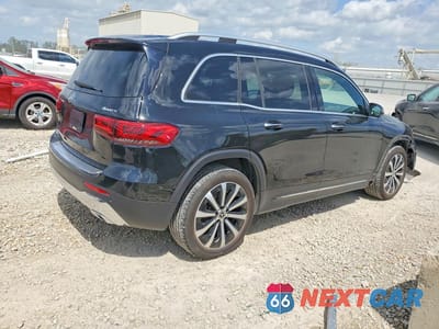 Trzecie zdjęcie samochodu z tyłu: 2023 MERCEDES-BENZ GLB 250 4MATIC VIN:W1N4M4HB5PW317131 - miniatura