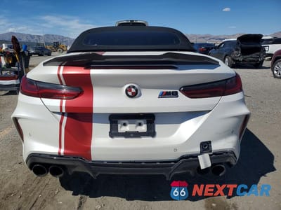 Zdjęcie 6 z 12 samochodu: 2022 BMW M8 VIN:WBSDZ0C01NCH58191 - miniatura