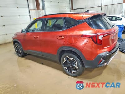 Drugie zdjęcie samochodu z przodu: 2025 KIA SELTOS S VIN:KNDEUCAA2S7702513 - miniatura