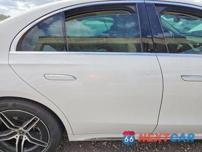 Zdjęcie 10 z 12 samochodu: 2025 MERCEDES-BENZ E 350 VIN:W1KLF4GB9SA128279 - miniatura