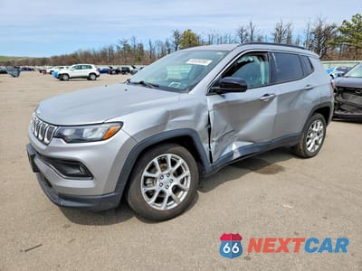 2022 JEEP COMPASS LATITUDE LUX 3C4NJDFBXNT117999 - główne zdjęcie licytacji z USA - miniatura