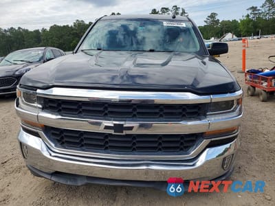 Piąte zdjęcie samochodu w środku: 2017 CHEVROLET SILVERADO C1500 LT VIN:3GCPCREC6HG296808 - miniatura