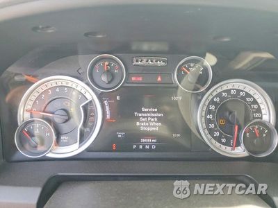 Zdjęcie 9 z 12 samochodu: 2013 RAM 1500 SLT VIN:1C6RR7LT4DS676643 - miniatura