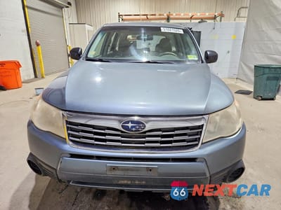 Piąte zdjęcie samochodu w środku: 2010 SUBARU FORESTER 2.5X VIN:JF2SH6AC3AG747566 - miniatura