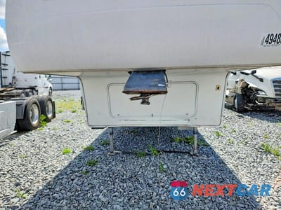 Zdjęcie 8 z 10 samochodu: 2005 KEYSTONE LAREDO CAMPER VIN:4YDF29R205J460433 - miniatura