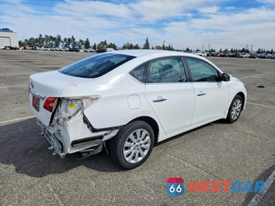 Trzecie zdjęcie samochodu z tyłu: 2018 NISSAN SENTRA S VIN:3N1AB7AP5JY345022 - miniatura
