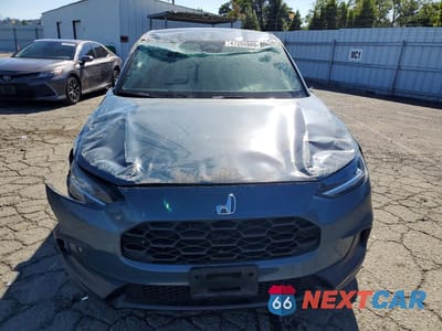 Piąte zdjęcie samochodu w środku: 2024 HONDA HR-V LX VIN:3CZRZ1H36RM713555 - miniatura