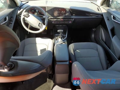 Zdjęcie 8 z 11 samochodu: 2026 KIA NIRO LX VIN:KNDCP3LE9T5345388 - miniatura