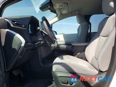 Zdjęcie 7 z 14 samochodu: 2026 TOYOTA SIENNA LE VIN:5TDKRKEC1TS301035 - miniatura