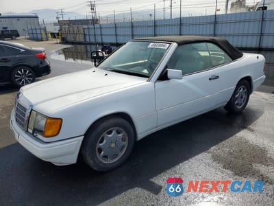 1993 MERCEDES-BENZ 300 CECV WDBEA66E3PB884845 - główne zdjęcie licytacji z USA - miniatura