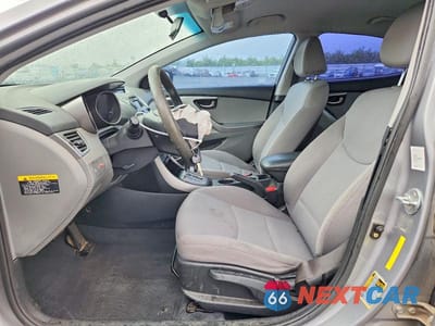 Zdjęcie 7 z 13 samochodu: 2013 HYUNDAI ELANTRA GLS VIN:KMHDH4AE7DU811428 - miniatura