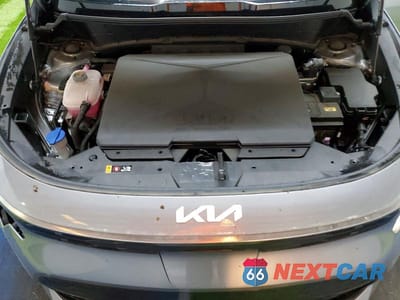 Zdjęcie 12 z 13 samochodu: 2024 KIA NIRO EV WIND VIN:KNDCR3L11R5080787 - miniatura