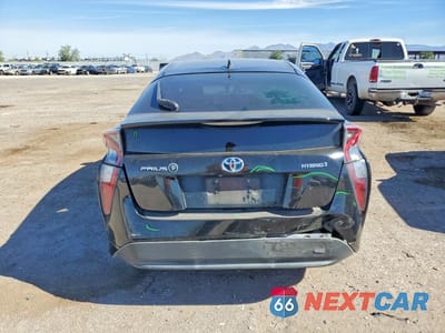 Zdjęcie 6 z 12 samochodu: 2017 TOYOTA PRIUS TWO VIN:JTDKBRFUXH3546705 - miniatura