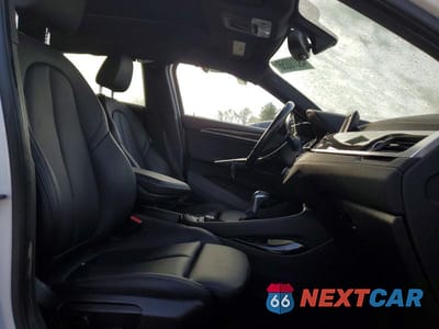 Zdjęcie 7 z 12 samochodu: 2018 BMW X2 XDRIVE28I VIN:WBXYJ5C3XJEF81374 - miniatura