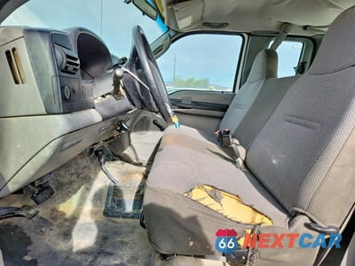 Zdjęcie 7 z 12 samochodu: 2006 FORD F250 SUPER DUTY VIN:1FTSX21596EA25632 - miniatura