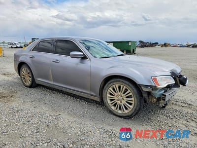 Czwarte zdjęcie samochodu z boku: 2014 CHRYSLER 300 VIN:2C3CCARG3EH120439 - miniatura