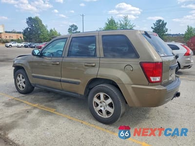 Drugie zdjęcie samochodu z przodu: 2008 JEEP GRAND CHEROKEE LAREDO VIN:1J8GS48K98C230208 - miniatura