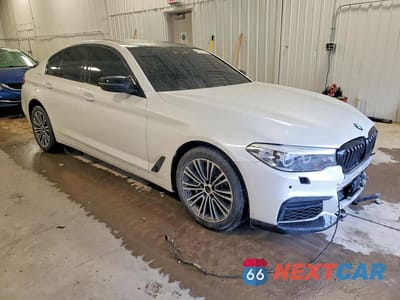 Czwarte zdjęcie samochodu z boku: 2019 BMW 540 XI VIN:WBAJE7C50KWW12427 - miniatura