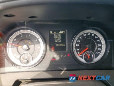 Zdjęcie 9 z 12 samochodu: 2015 RAM 1500 SLT VIN:1C6RR7GG1FS511472 - miniatura
