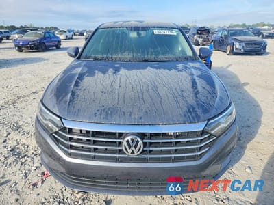 Piąte zdjęcie samochodu w środku: 2019 VOLKSWAGEN JETTA S VIN:3VWC57BU9KM110596 - miniatura