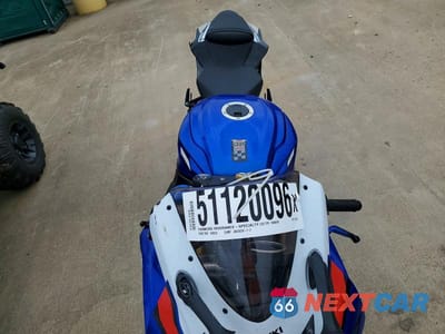 Piąte zdjęcie samochodu w środku: 2026 SUZUKI GSX-R750 VIN:JS1GR7MA3T7101202 - miniatura
