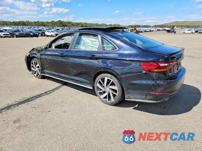 Drugie zdjęcie samochodu z przodu: 2019 VOLKSWAGEN JETTA GLI VIN:3VW6T7BU8KM194221 - miniatura