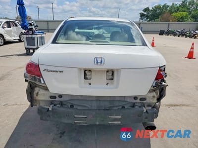 Zdjęcie 6 z 13 samochodu: 2009 HONDA ACCORD EX VIN:1HGCP26749A153689 - miniatura
