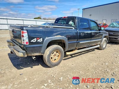 Trzecie zdjęcie samochodu z tyłu: 2003 GMC SIERRA K1500 HEAVY DUTY VIN:1GTGK13U73F187039 - miniatura