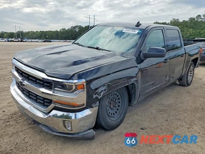 2017 CHEVROLET SILVERADO C1500 LT 3GCPCREC6HG296808 - główne zdjęcie licytacji z USA - miniatura