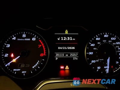 Zdjęcie 9 z 12 samochodu: 2016 AUDI S3 PRESTIGE VIN:WAUF1GFF5G1004560 - miniatura