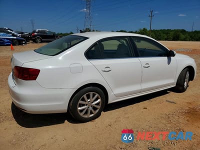 Trzecie zdjęcie samochodu z tyłu: 2013 VOLKSWAGEN JETTA SE VIN:3VWBX7AJ7DM404823 - miniatura