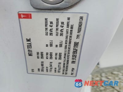 Zdjęcie 12 z 12 samochodu: 2018 TESLA MODEL 3 VIN:5YJ3E1EB6JF178982 - miniatura