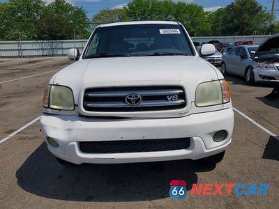 Piąte zdjęcie samochodu w środku: 2004 TOYOTA SEQUOIA LIMITED VIN:5TDBT48A94S221135 - miniatura