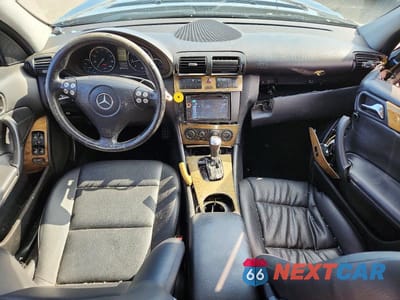 Zdjęcie 8 z 12 samochodu: 2007 MERCEDES-BENZ C 230 VIN:WDBRF52H97F908040 - miniatura
